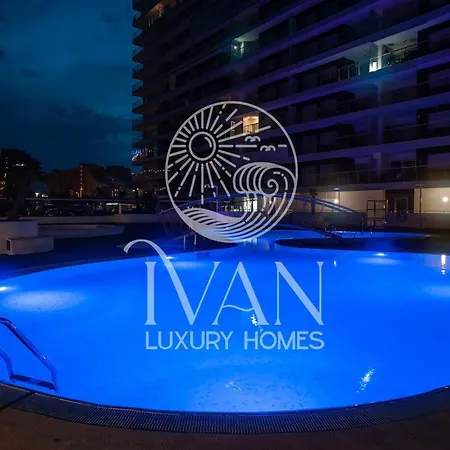 Apartament Casa Matias Ivan Luxury Homes 9ª Norte 1ª Linea