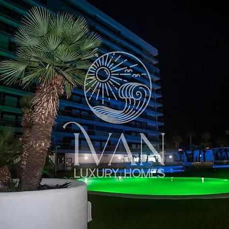 Casa Matias Ivan Luxury Homes 9ª Norte 1ª Linea *